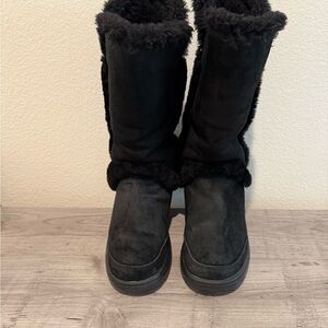 Women's Black Ugg Boots
